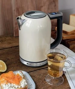 KitchenAid Bouilloire 1,7 L Crème En Métal Beige 7 KitchenAid Bouilloire 1,7 L Crème En Métal Beige -Chef&Sommelier-boutique bouilloire 1 7 l creme en metal beige 2