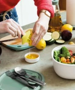 BergHOFF Saladier 2 Compartiments En Pvc Avec Couverts -Chef&Sommelier-boutique saladier 2 compartiments en pvc avec couverts 2